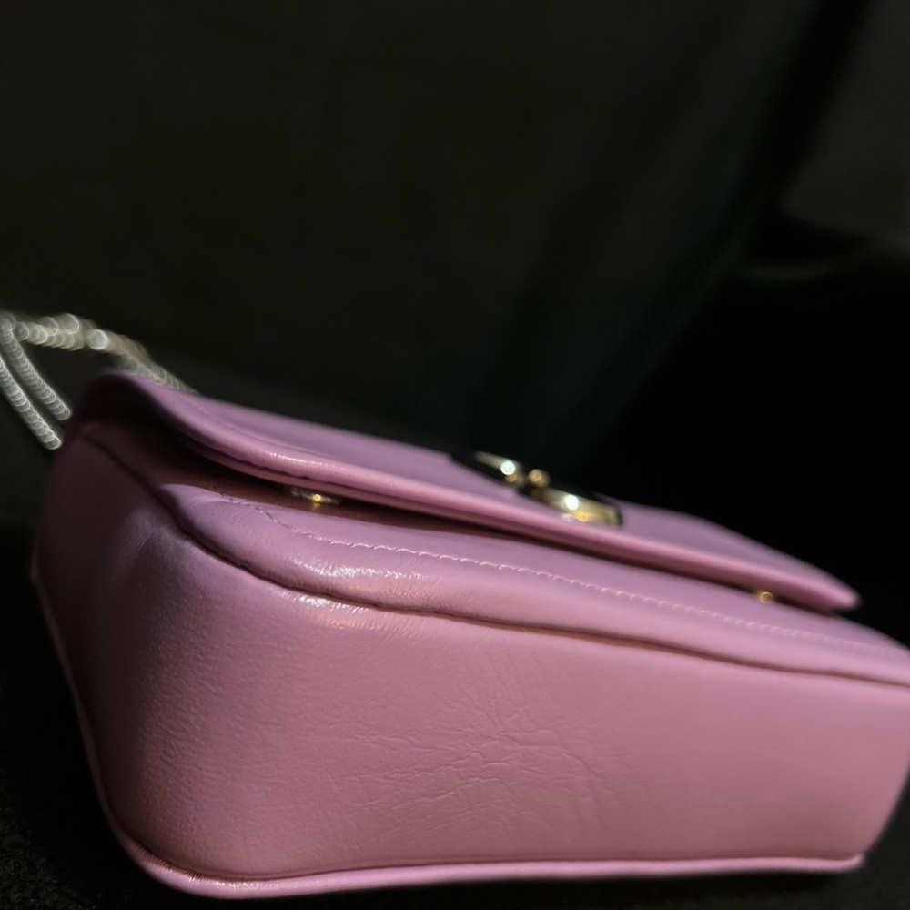 Marc Jacobs Mini Glam Shot Bag🫰 - Picture 11 of 16